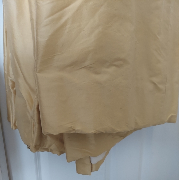 *GORG Dupioni Silk Drapes* Custom-made pale yellow triple lined curtains - Picture 7 of 10